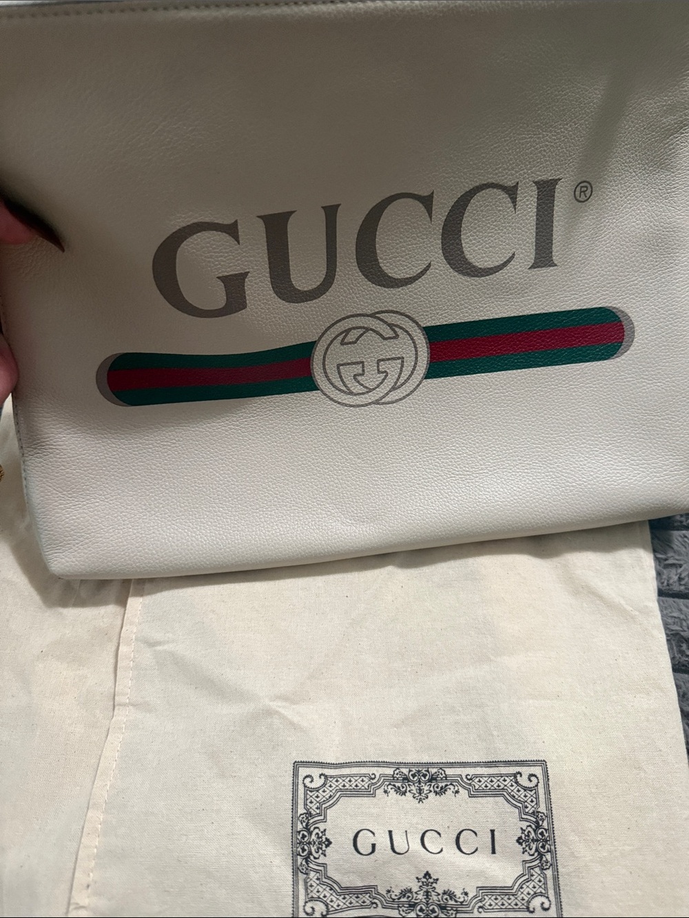 Gucci White Leather Toiletry Bag with Green & Red Stripe